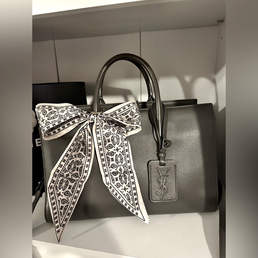 NWT Satin Bow Keychain